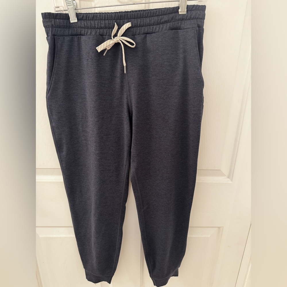 Vuori Dreamknit Performsnce Jogger in Midnight Heather- Small